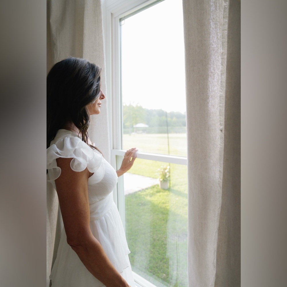 ASTR the lable beautiful ruffled and tiered white dress - Picture 10 of 14